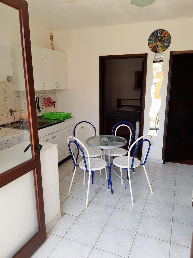 Dalmatino Apartmani Vir Buitenkant foto