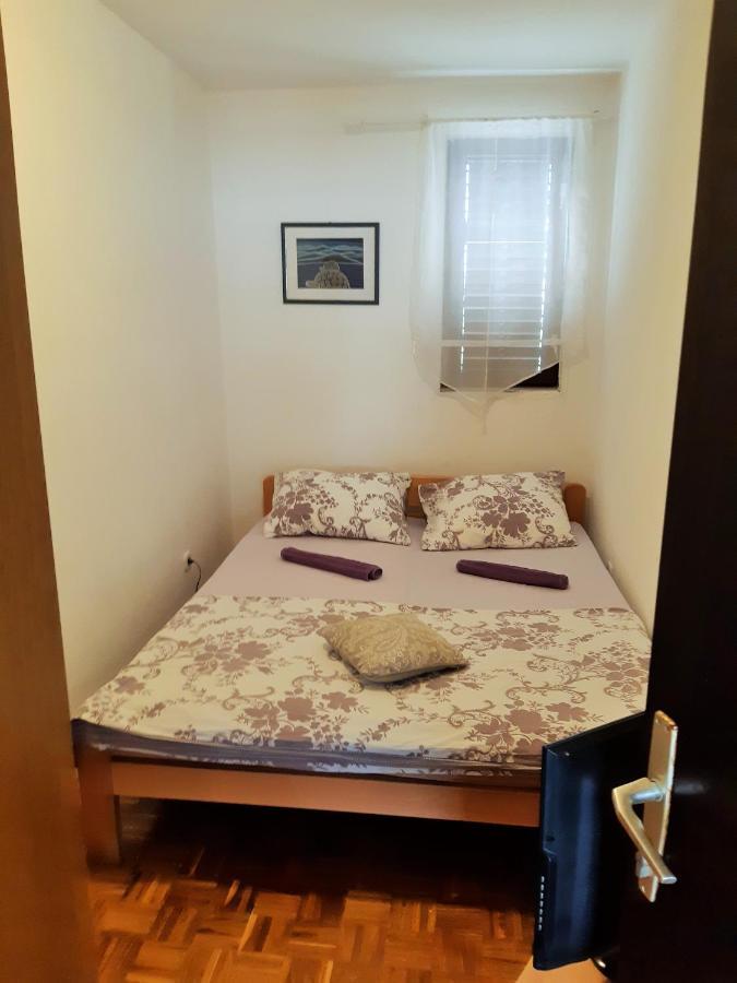 Dalmatino Apartmani Vir Buitenkant foto