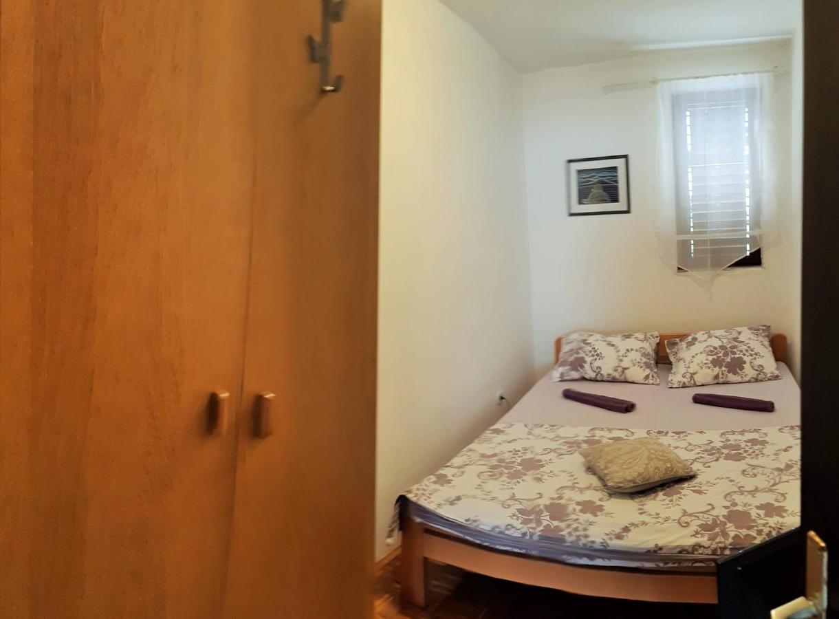 Dalmatino Apartmani Vir Buitenkant foto