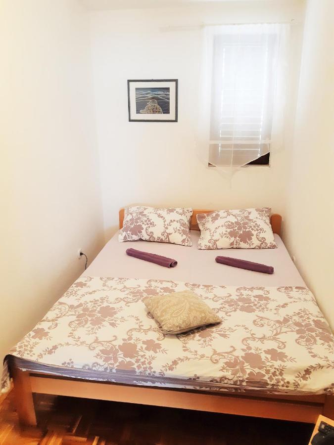 Dalmatino Apartmani Vir Buitenkant foto